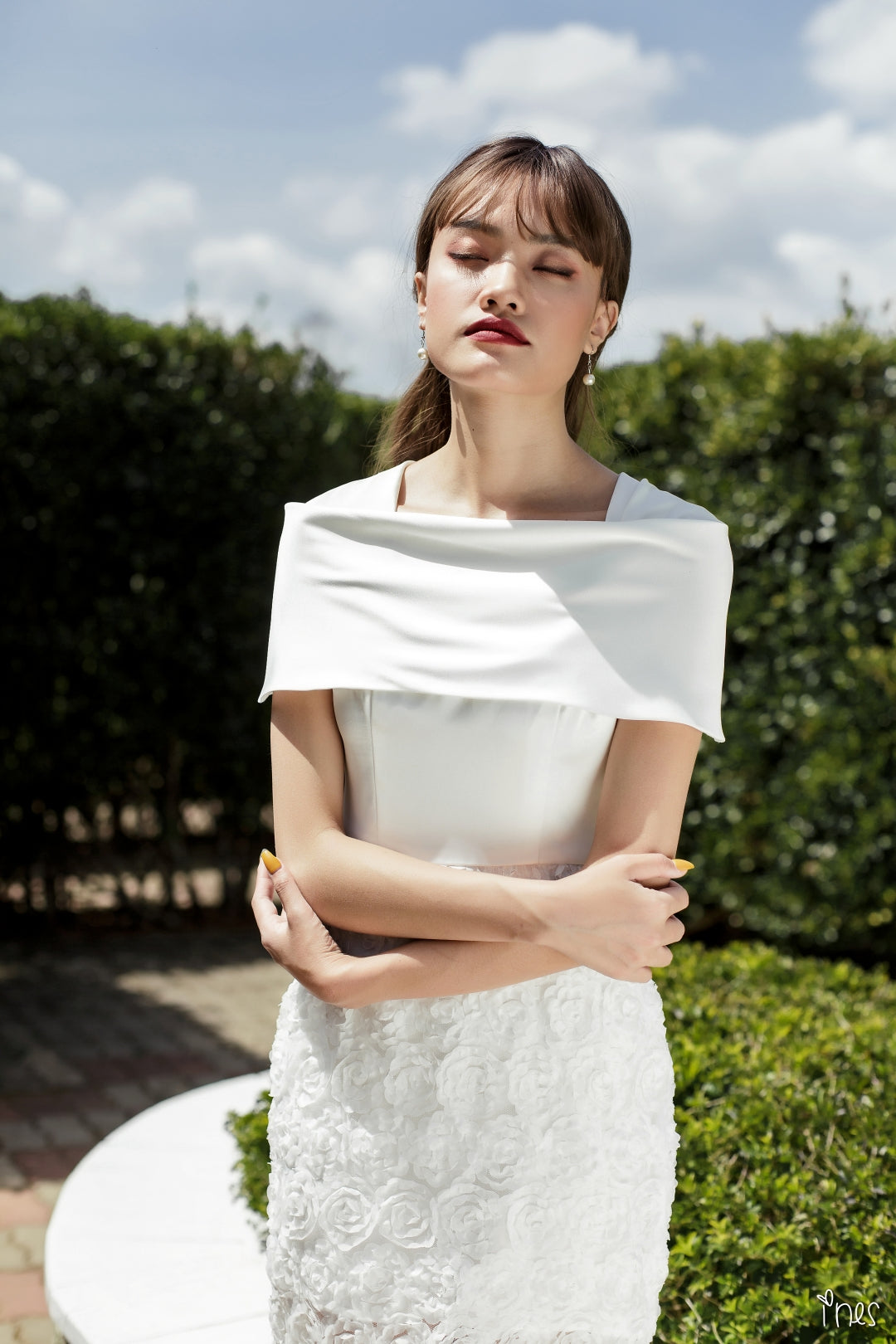 TERESA Floral Texture Embellished Dress - White – INES